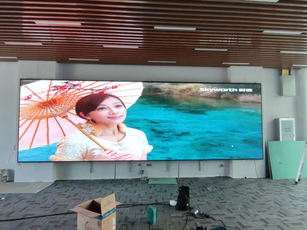 前郭尔罗斯P1.53led小间距屏安装案例